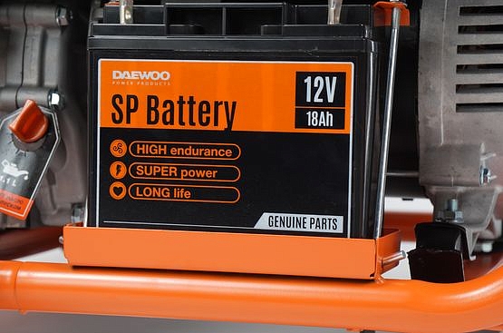Benzīna ģenerators DAEWOO GDA 9500DPE-3