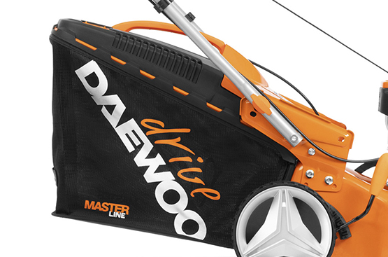 Petrol lawn mower DAEWOO DLM 43SP