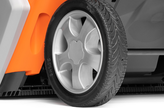 Akuga lumepuhur DAEWOO DAST 6042Li SET