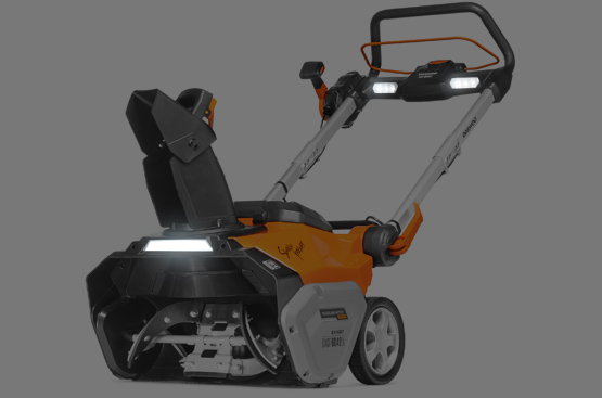 Akuga lumepuhur DAEWOO DAST 6042Li SET